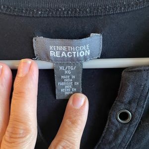 Kenneth Cole black casual tee. Men’s size XL